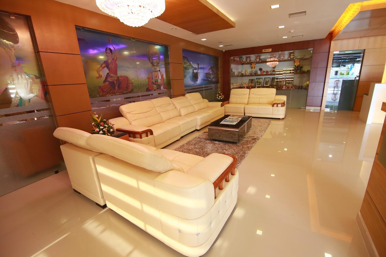Rouba Residency Hotel Ponnani Екстер'єр фото