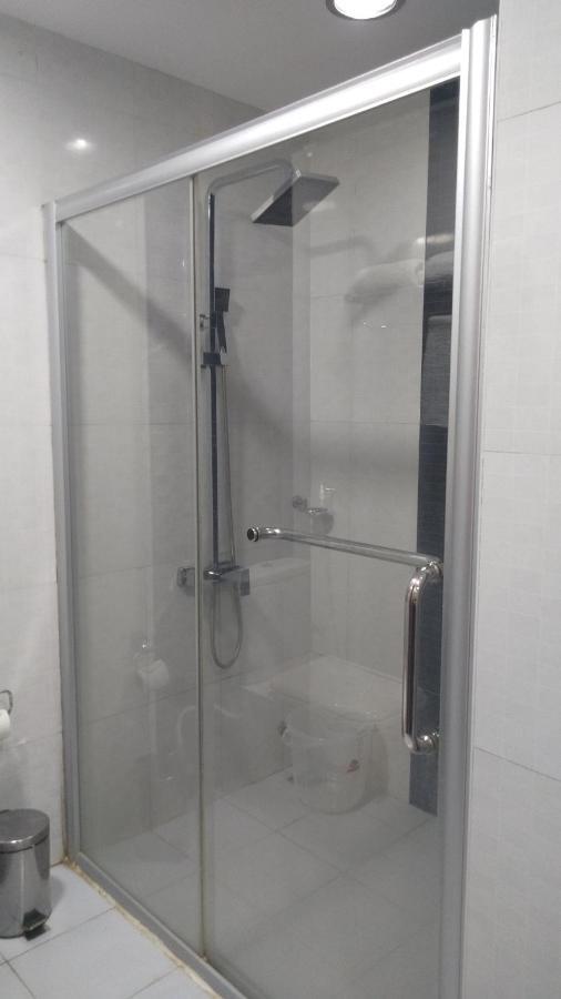 Rouba Residency Hotel Ponnani Екстер'єр фото